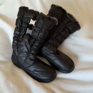 Totes Winter Boots NWOT 💕